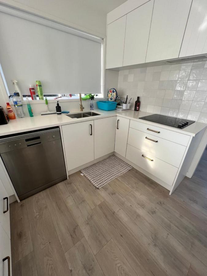 Orewa Homestay Rooms Auckland Bagian luar foto