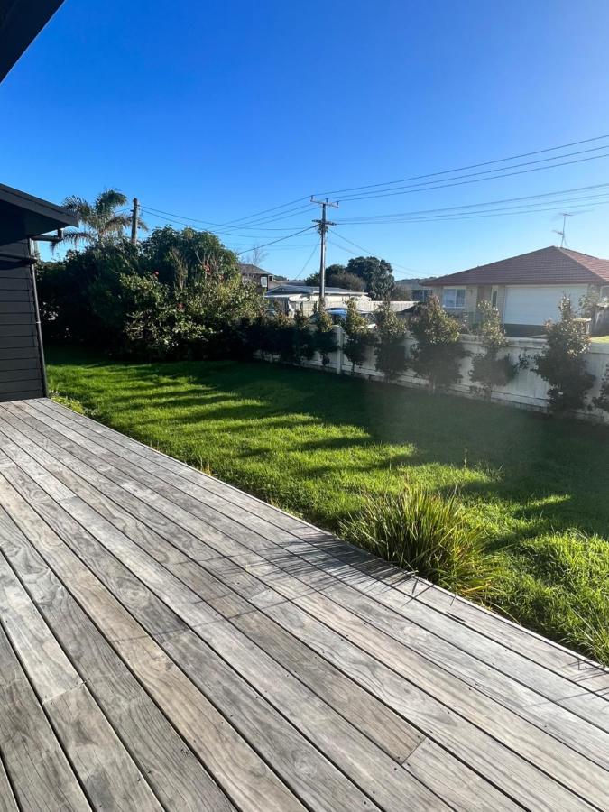 Orewa Homestay Rooms Auckland Bagian luar foto