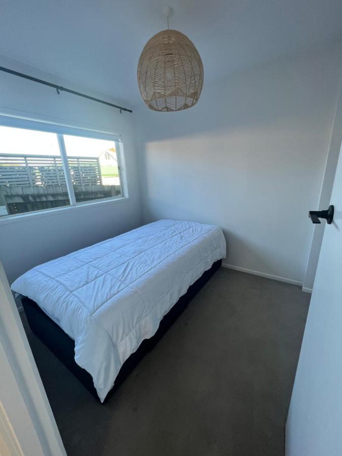 Orewa Homestay Rooms Auckland Bagian luar foto